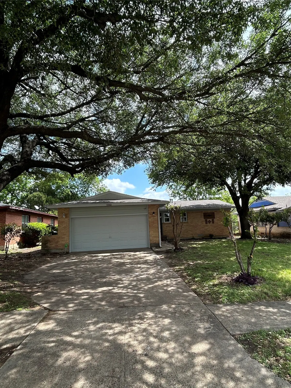 4216 Sun Valley Drive, Dallas, TX 75216 - #1