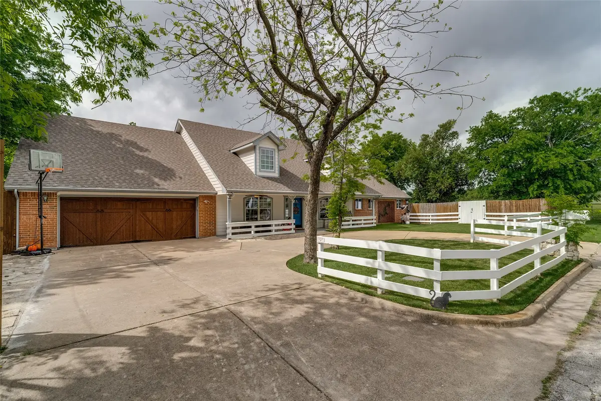 5609 Tulane Avenue, River Oaks, TX 76114 - #1