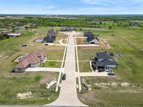 5306 Calle Drive, Sherman, TX 75092