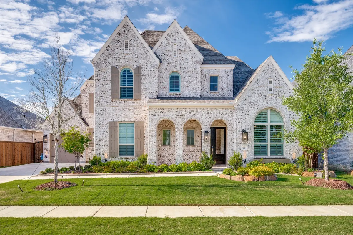 616 Saddle Crest Drive, Aubrey, TX 76227 - #1