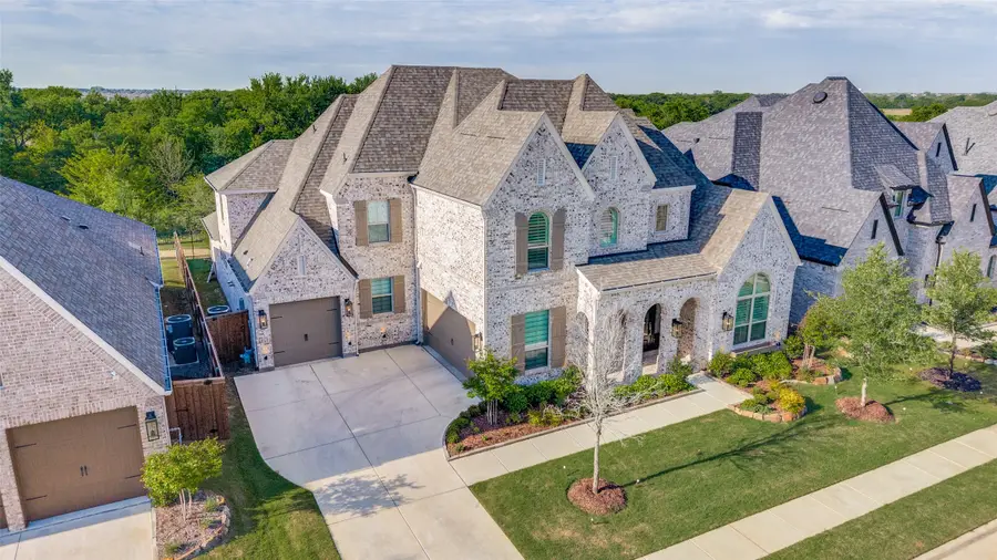 616 Saddle Crest Drive, Aubrey, TX 76227 - #2