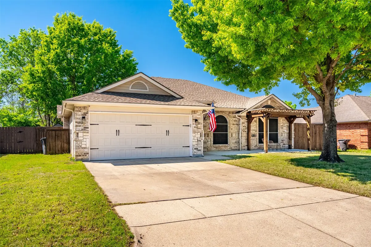 9216 Harvard Avenue, Fort Worth, TX 76118 - #1