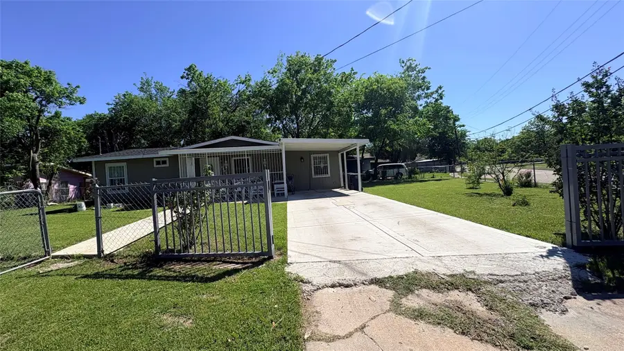 4500 Reed Street, Fort Worth, TX 76119 - #2