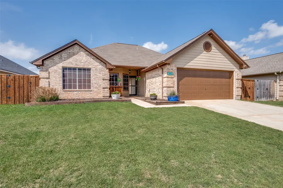 308 Glenview Drive, Aubrey, TX 76227 - #2