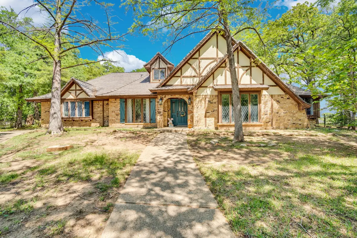 505 Highwoods Trail, Fort Worth, TX 76112 - #1