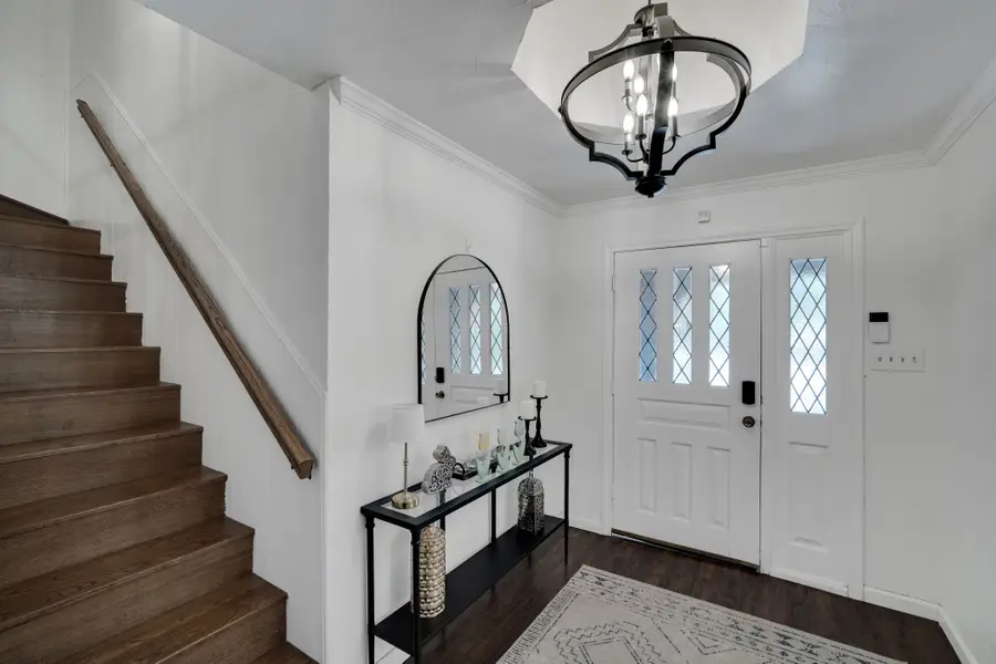 505 Highwoods Trail, Fort Worth, TX 76112 - #2