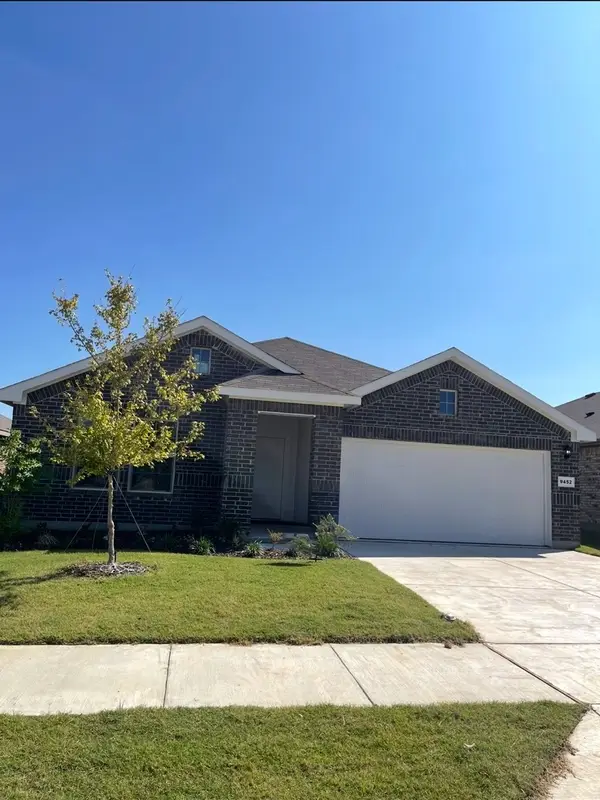 9452 Firedog Drive, Fort Worth, TX 76131