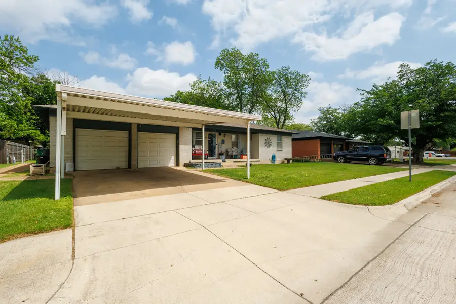 5421 Bonnie Wayne Street, Haltom City, TX 76117 - #2