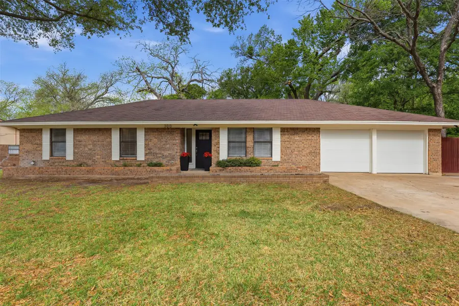 300 Hidden Valley Drive, Aledo, TX 76008 - #2