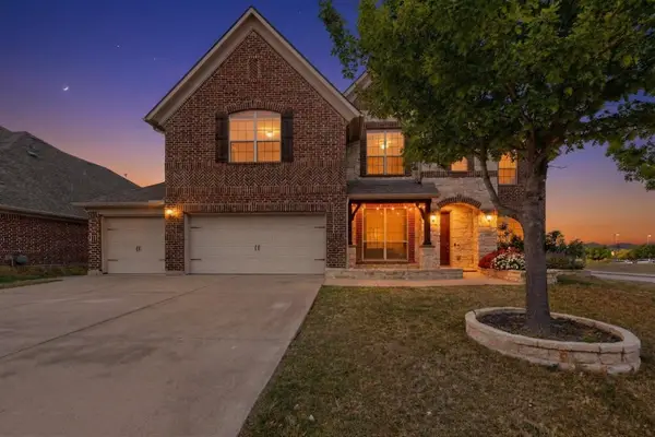 2349 Emerald Lake Lane, Little Elm, TX 75068
