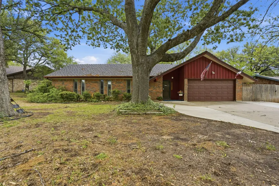 1233 Greenbriar Lane, Cleburne, TX 76033 - #2