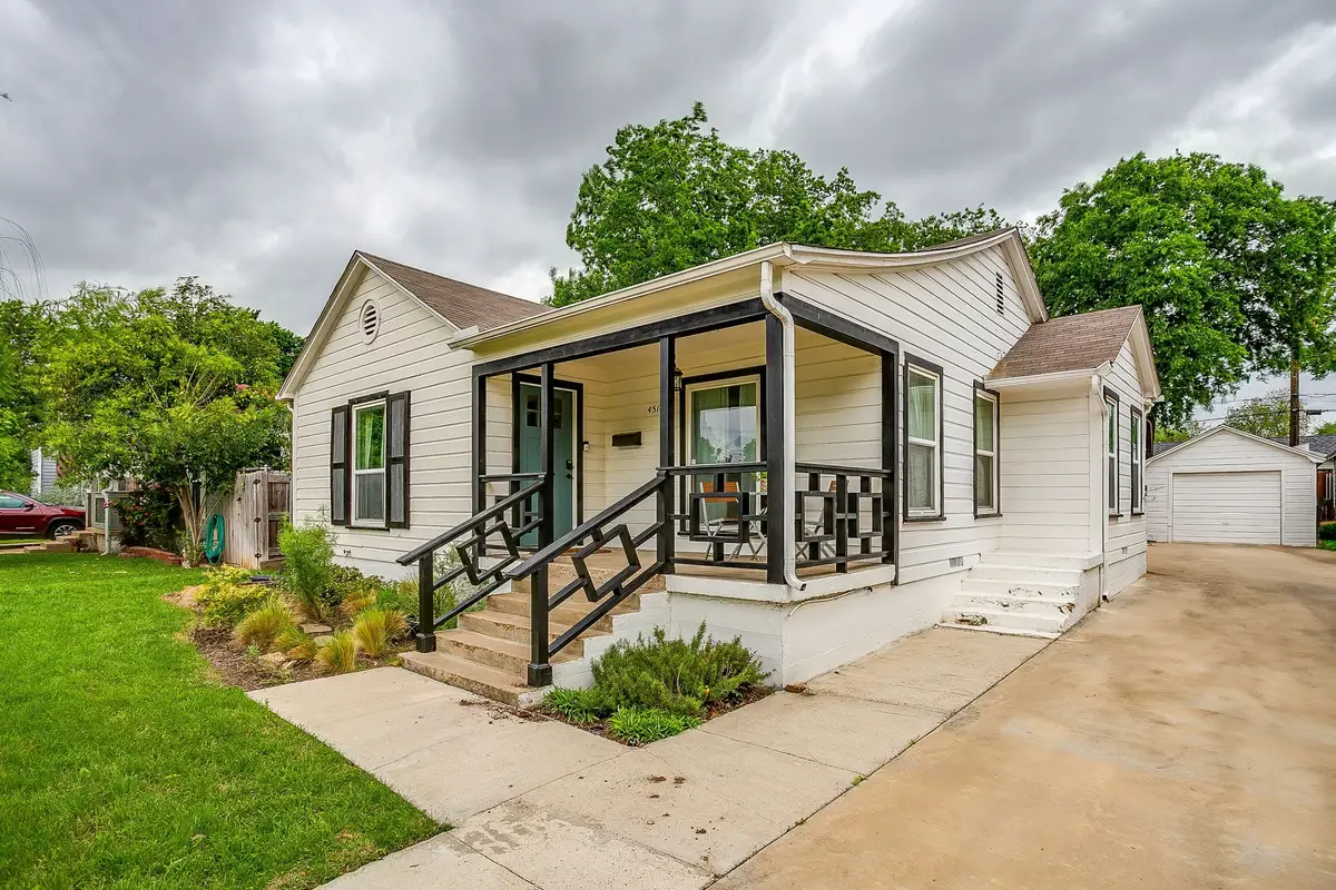 4516 Calmont Avenue, Fort Worth, TX 76107 - #1