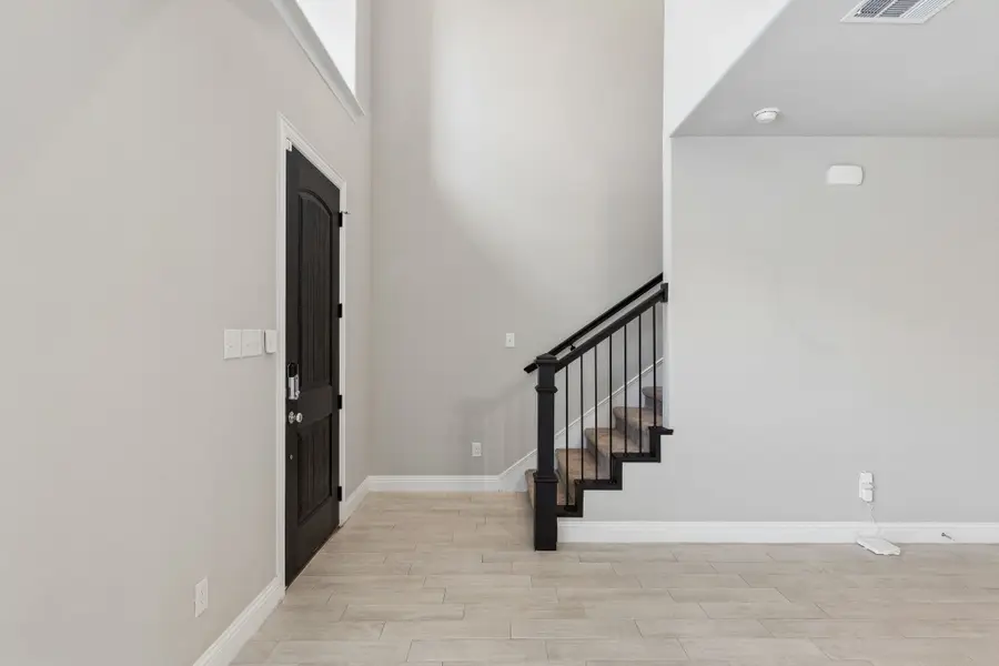 911 Ponds Edge Lane, Euless, TX 76040 - #3