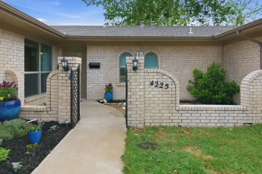 4225 Dawn Drive, Benbrook, TX 76116 - #2