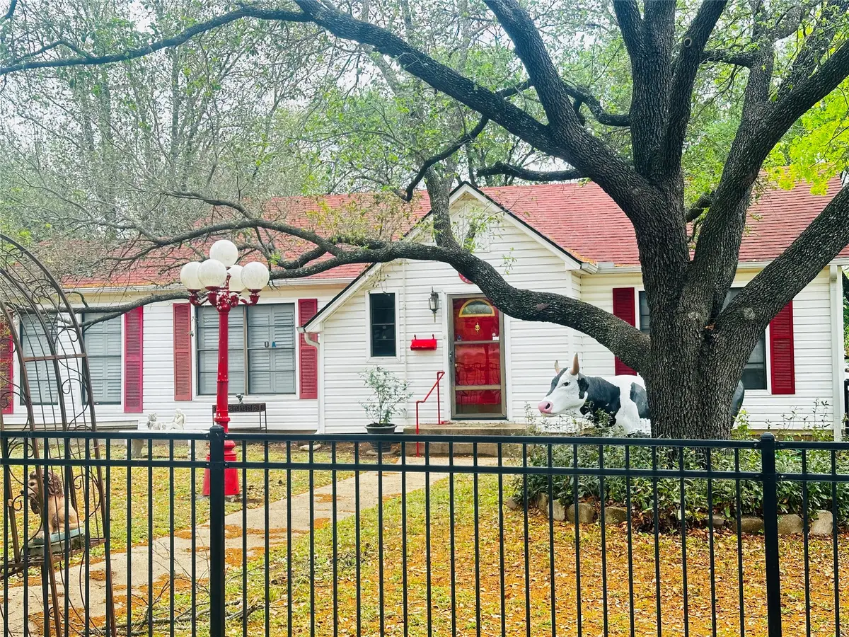 3300 Lasker Avenue, Waco, TX 76707 - #1