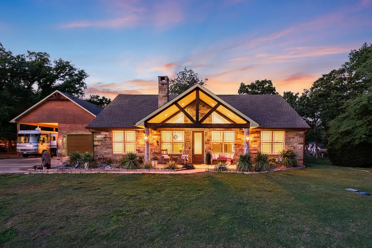 307 Beachside Drive, Trinidad, TX 75163 - #1