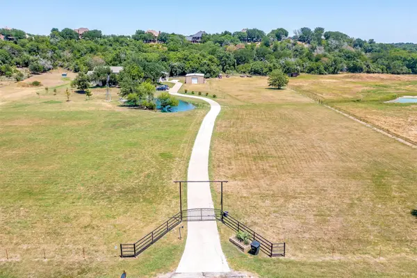 819 Old Annetta Road, Aledo, TX 76008