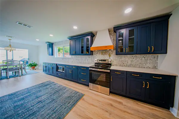 5911 Dangerfield Court, Arlington, TX 76017