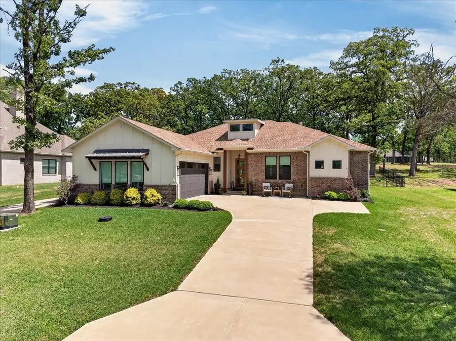 233 Hide A Way Drive, Mabank, TX 75156 - #2