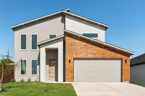 6046 Plum Dale Road, Dallas, TX 75241