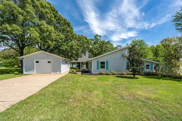 11821 W Lake Drive, Murchison, TX 75778