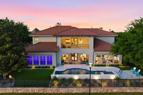 5767 Waters Edge Drive, Irving, TX 75039