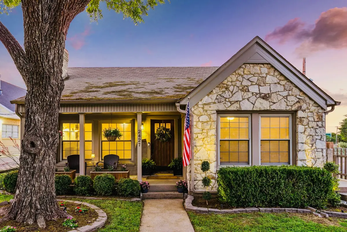 2427 Alco Avenue, Dallas, TX 75211 - #1