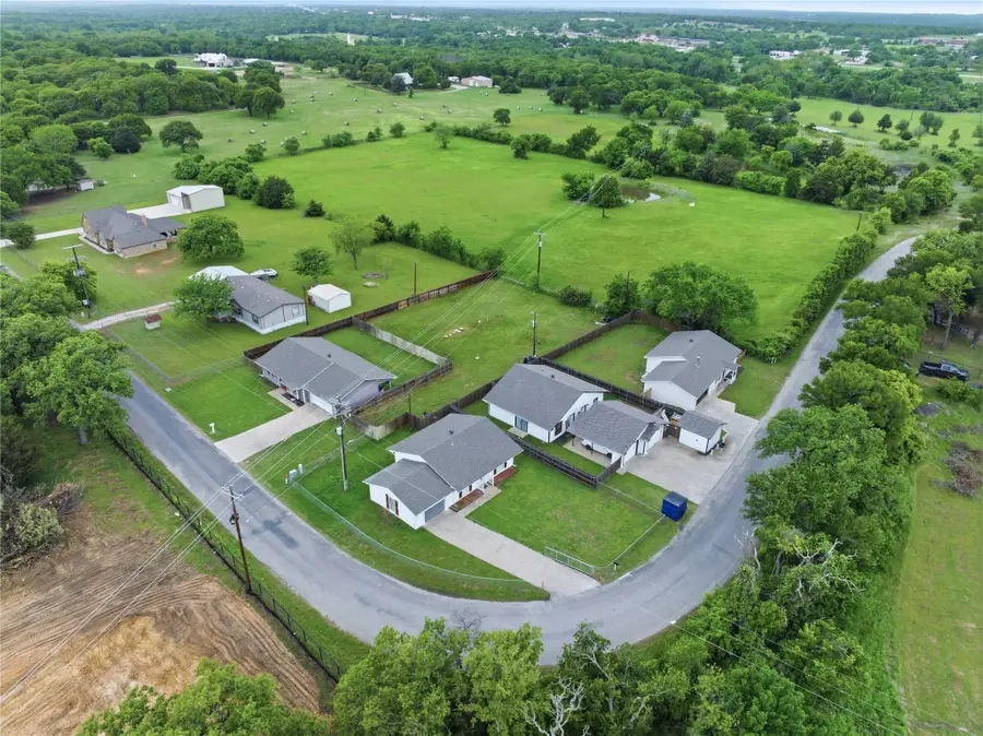 1032 Greg Street #1, 2, 3, 4, 5, Azle, TX 76020 - #3