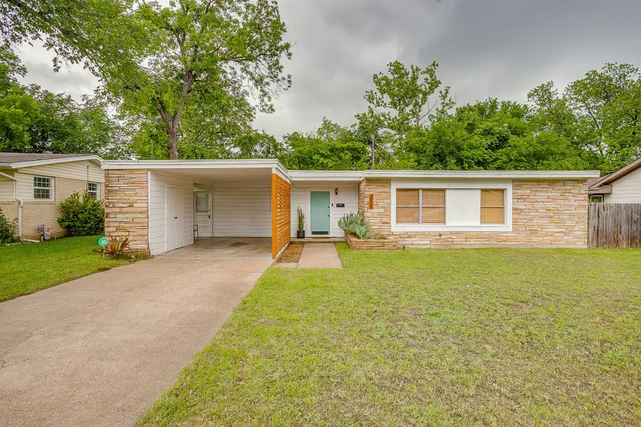 2904 Martin Lydon Avenue, Fort Worth, TX 76133 - #3