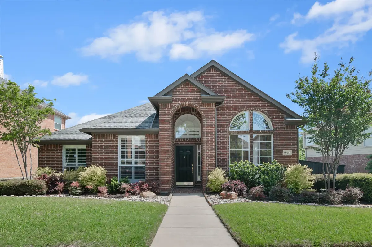 2729 Vista Bluff Boulevard, Lewisville, TX 75067 - #1