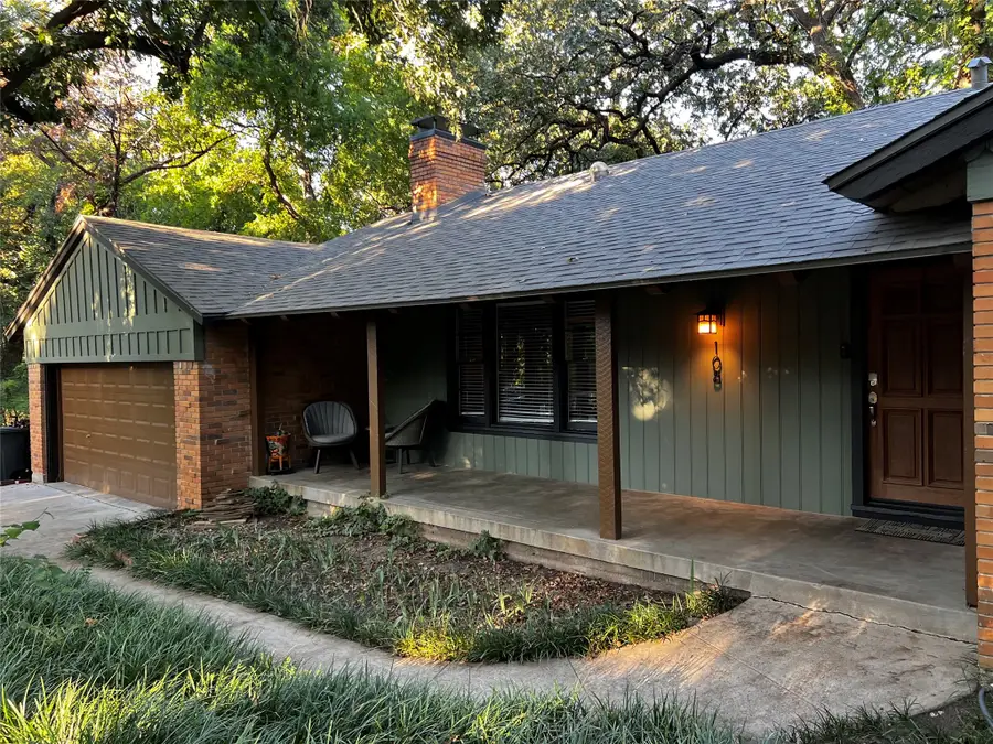 108 Woodland Drive, Irving, TX 75060 - #3