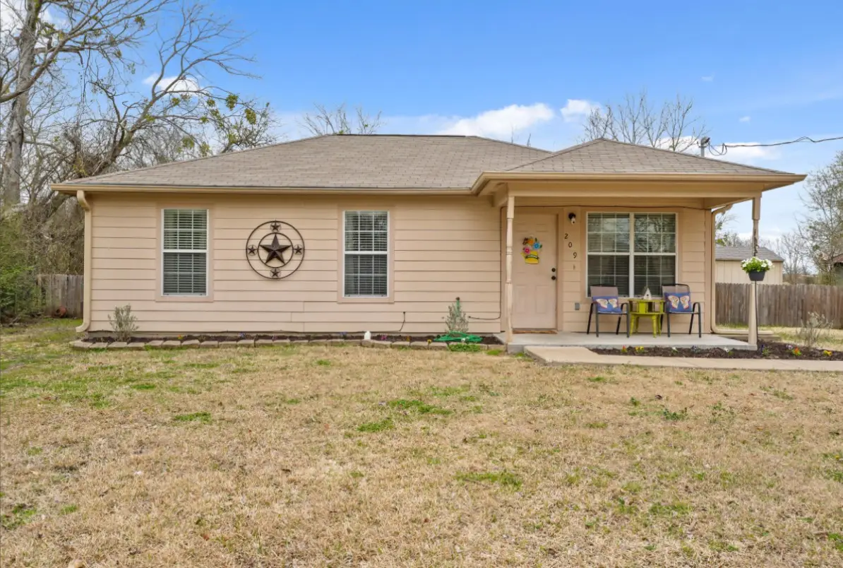 209 Mill Street, Lone Oak, TX 75453 - #1