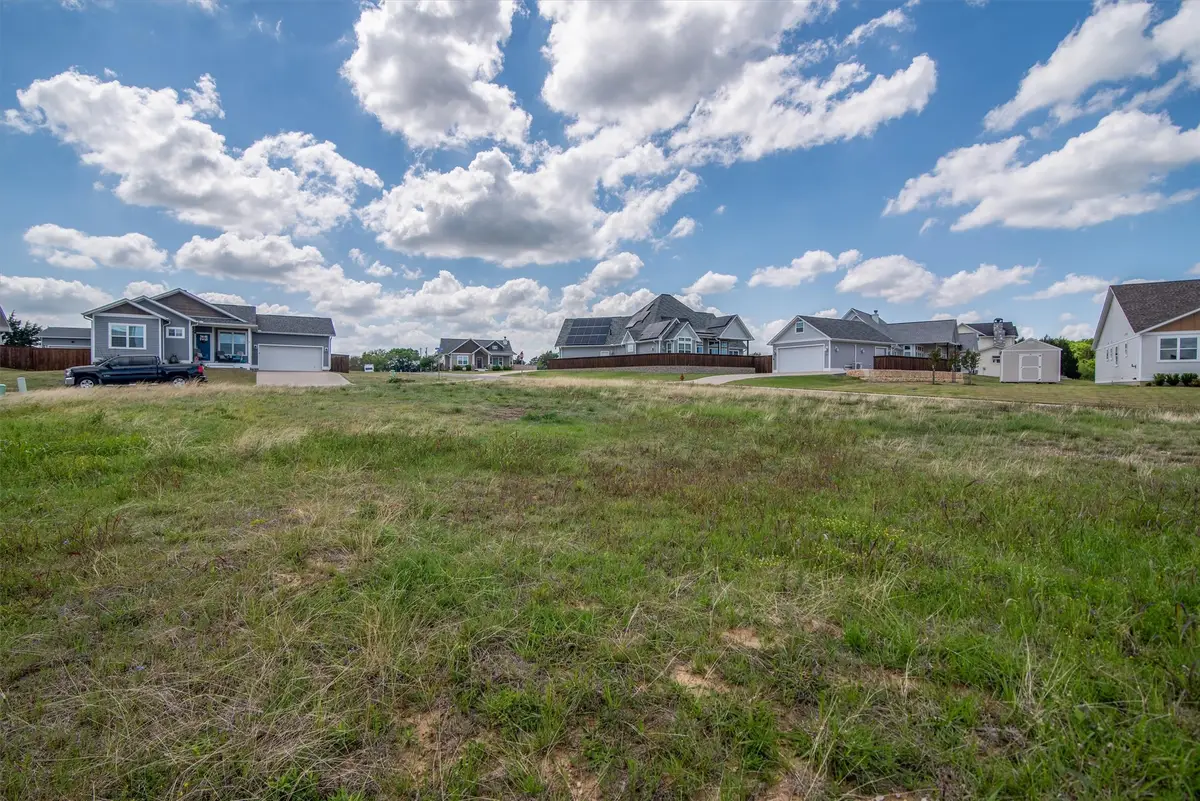 11 Willow Tree Lane, Pottsboro, TX 75076 - #1