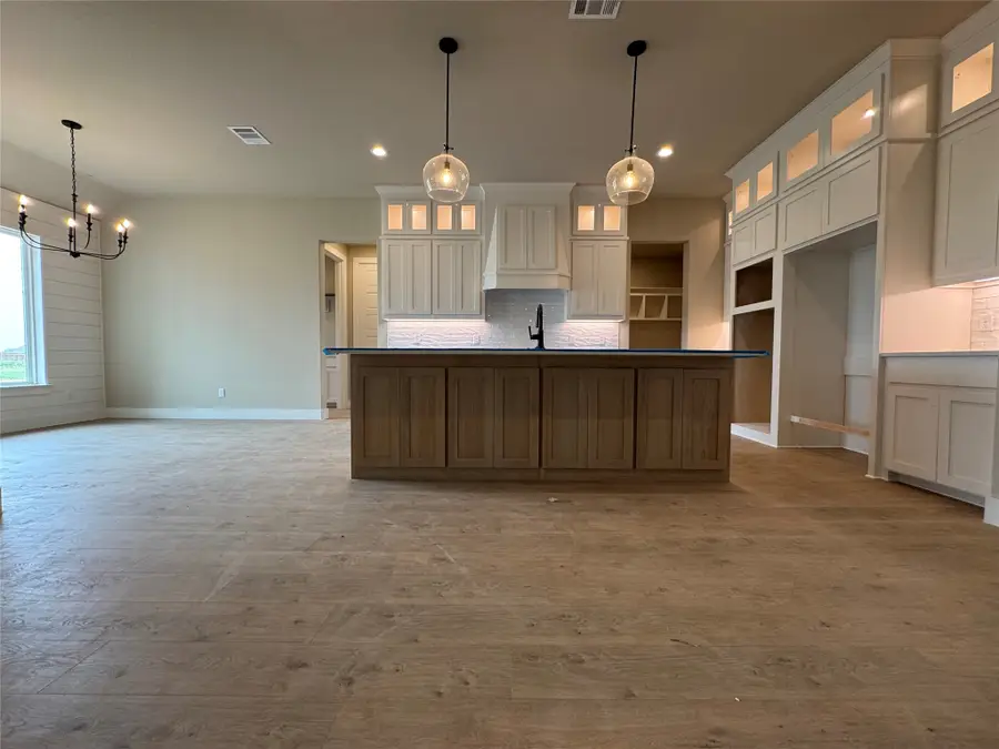 140 Chapowits, Godley, TX 76044 - #2
