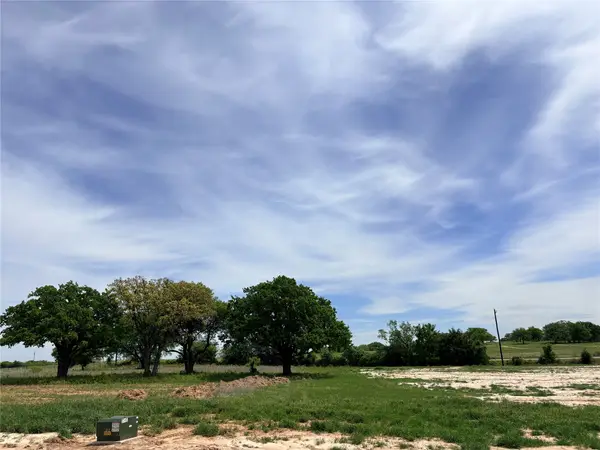 182 Daggett Drive, Decatur, TX 76234
