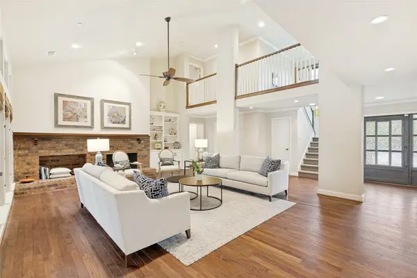 17228 Hidden Glen Drive, Dallas, TX 75248