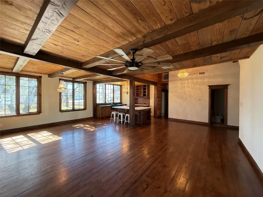 202 Throckmorton Street, Weatherford, TX 76086 - #2