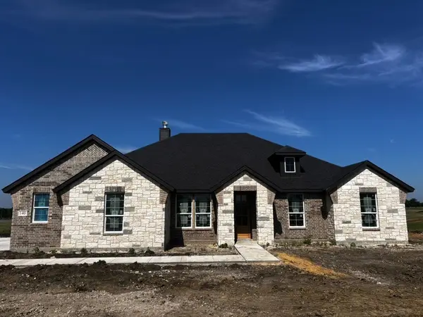 140 Hillview Trail, Decatur, TX 76234