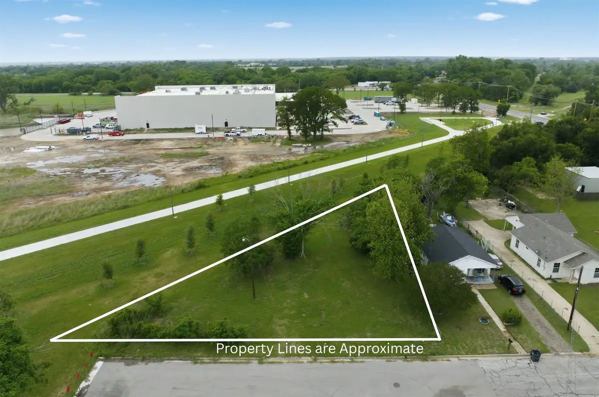 1200 State Street, Waco, TX 76704 - #1