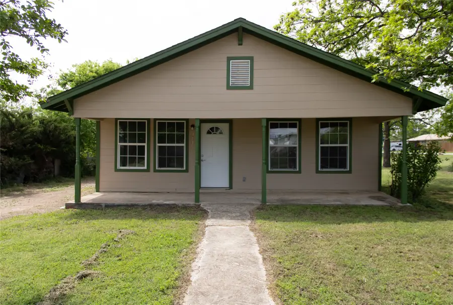 311 Spann Street, Bangs, TX 76823 - #2