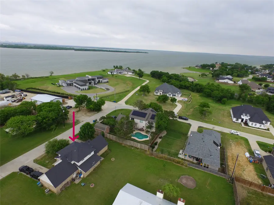 401 Shoreline Drive, Lakewood Village, TX 75068 - #3