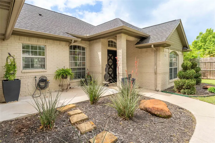 523 W 1st Street, Justin, TX 76247 - #3