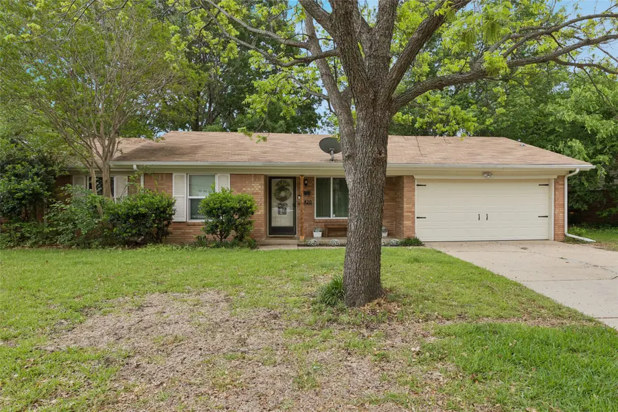 7420 Maple Drive, North Richland Hills, TX 76180 - #3