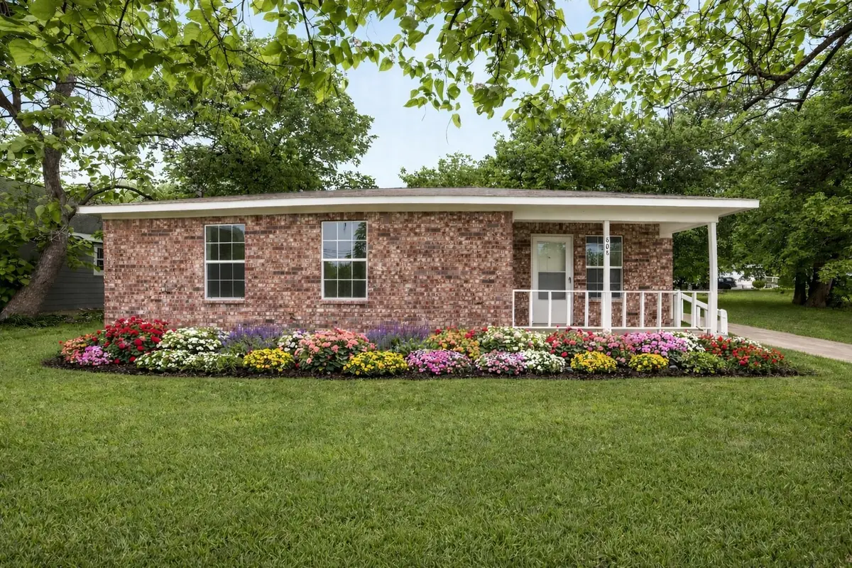 808 Park Street, Commerce, TX 75428 - #1