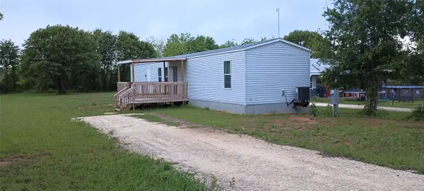 6102 S Lakeside Hills Court, Granbury, TX 76048