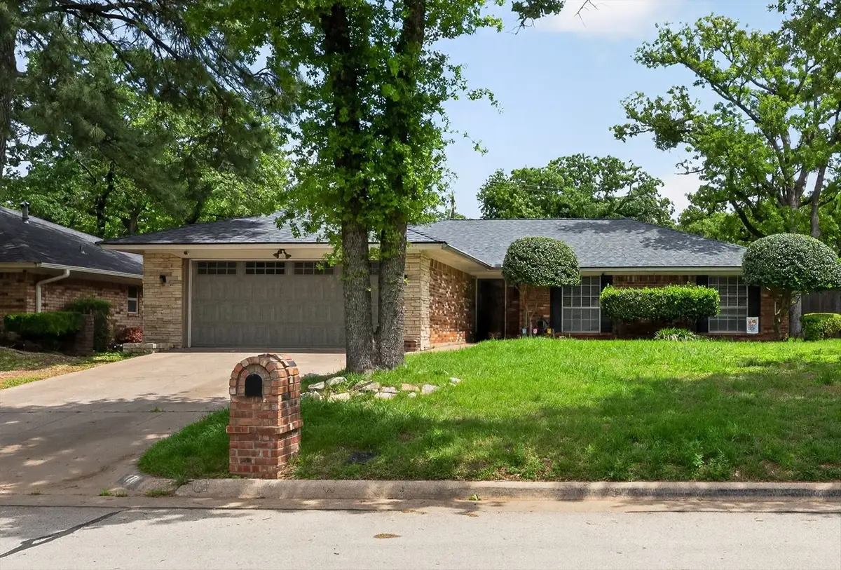 4711 Ridgeline Drive, Arlington, TX 76017 - #1