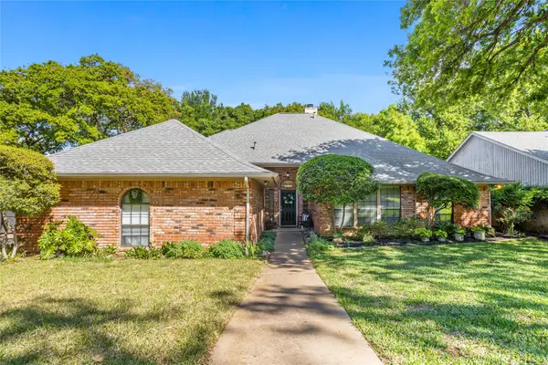 3201 Bridlegate Drive, Arlington, TX 76016