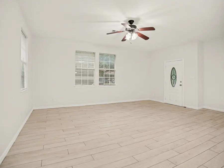 2446 Catherine Street, Dallas, TX 75211 - #2