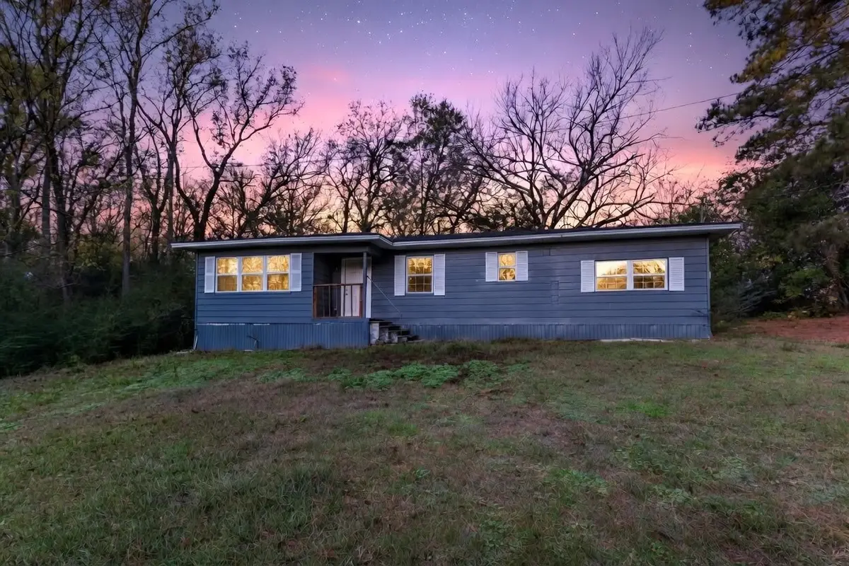 422 Stone Street, Mineola, TX 75773 - #1