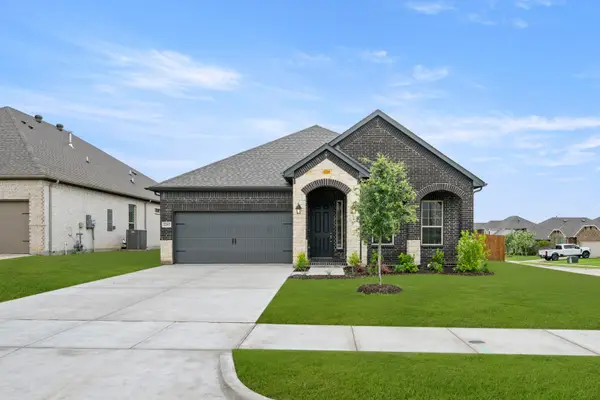 2297 High Plain Lane, Waxahachie, TX 75167